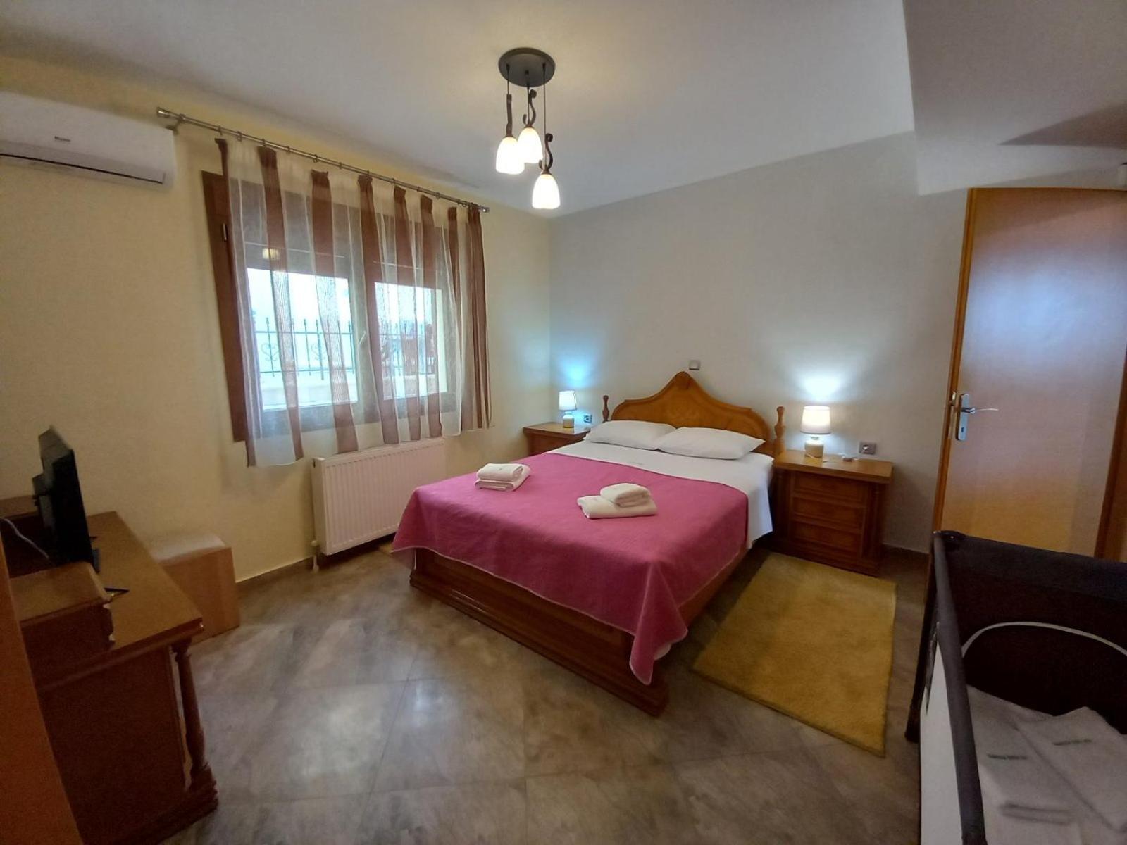 Peramos Rent House Apartman Néa Péramos Kültér fotó