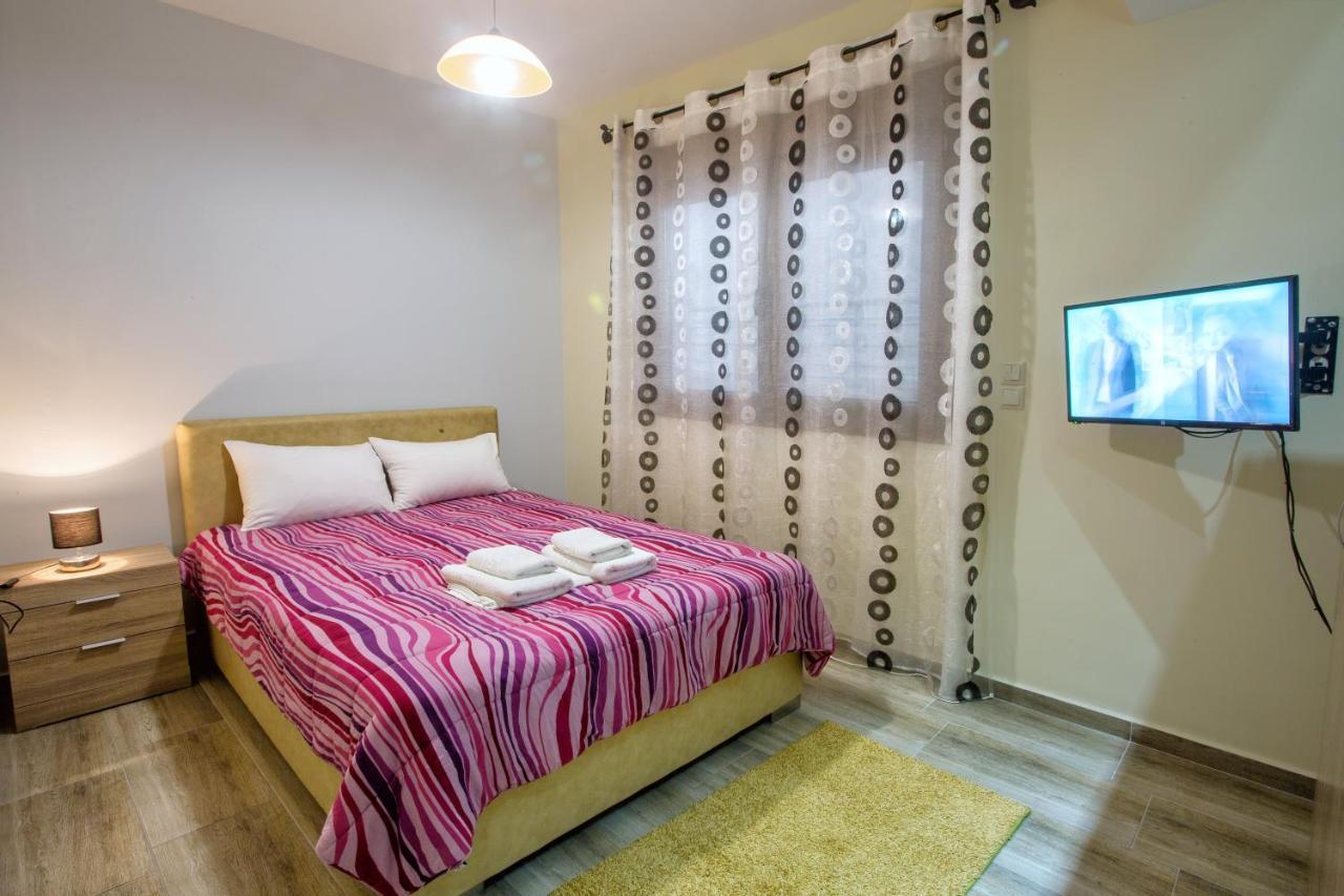 Peramos Rent House Apartman Néa Péramos Kültér fotó